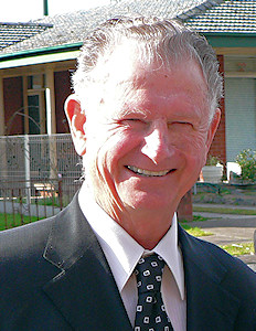 Laurie Adam - Aug. 2009 (Bruce W Fairhall)