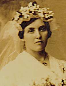 Edith P Landers on her Wedding Day 1918 (from Yvette Hadfield)