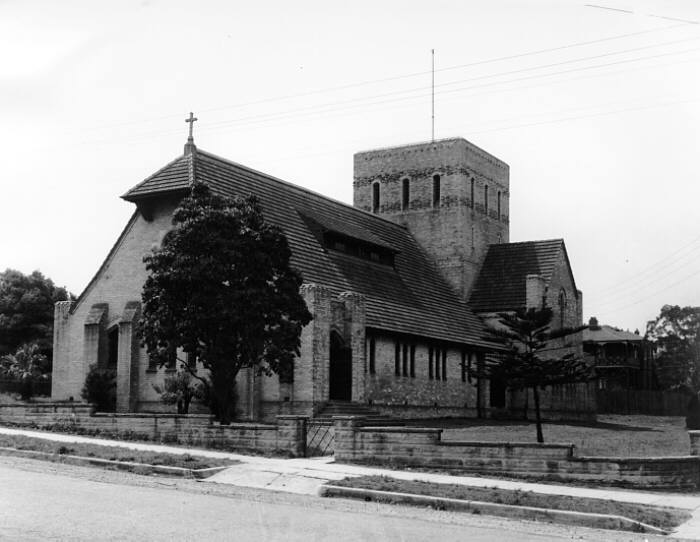 St Andrew's Church of England, Mayfield, NSW
from Newcastle City Council - Hunter Photo Bank
Registration Number: 104 001265
Creator: Newcastle Morning Herald 8 Sept 1950